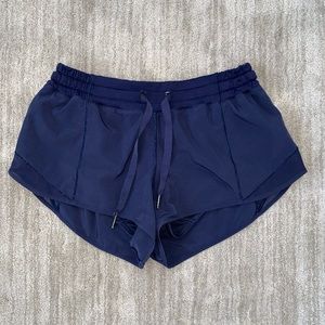 Lululemon Hotty hot shorts